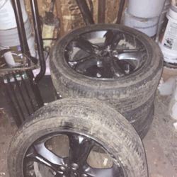 4 Like New 18 InchTired And RimsCame Off  Dodge Asking 350 Will Take $300.00 Only Serious Buyers Please