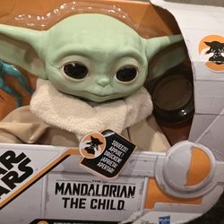 Star Wars Disney Mandelorian The Child, Baby Yoda With frog And Bowl
