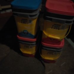 Lot Of 4 Tidy Cat Litter 35 Lbs