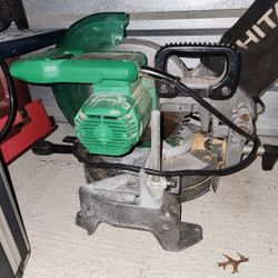 Hitachi 10inch MITER saw