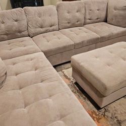 Sectional Couch 