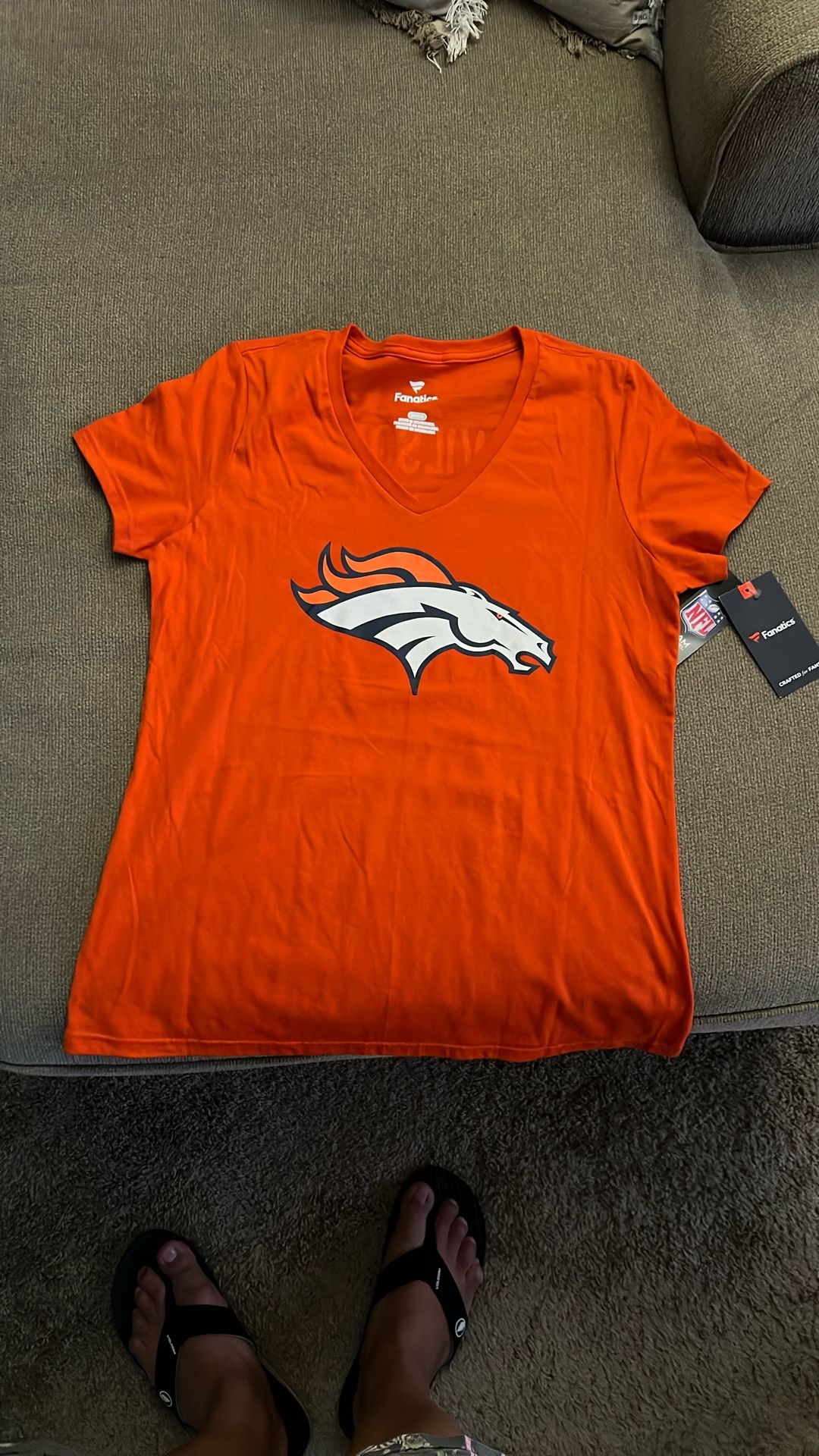 Denver Broncos, Russell Wilson shirt