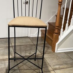 Bar Stools Five Pieces - $40 each 