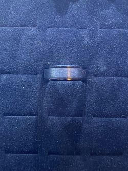 Men’s Wedding Band