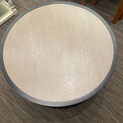 Better Homes & Gardens Tarren Patio Table