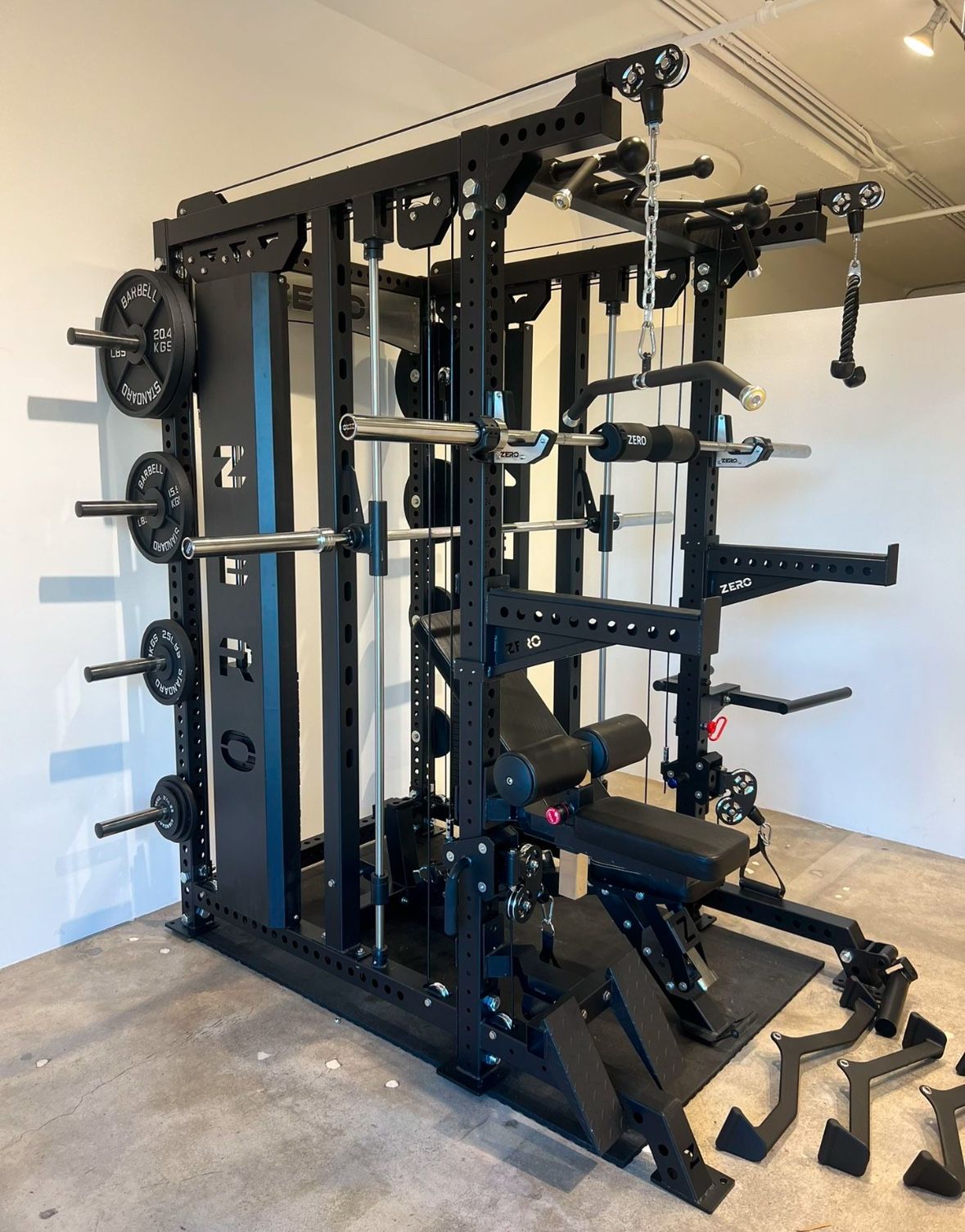 ‼️FREE DELIVERY/INSTALLATION ‼️Smith Machine 500 Adjustable Bench 245lb Cast Iron Olympic Weights 7ft Olympic Bar Fitness Gym Equipment Sports & Outdoors