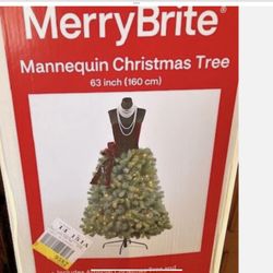 Mannequin Tree
