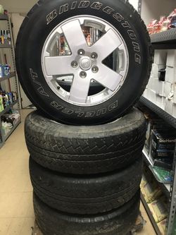 18” Jeep rims 5 lugs