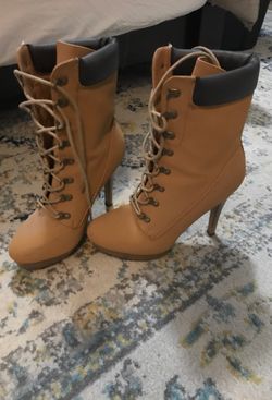 Botas seminuevas talla 10