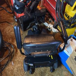 A Pride Three Will Battery Operated Cart. Not Sure What’sA pride three will battery operated cart. Not sure what’s wrong with. It won’t take a charge.
