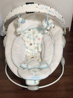 Vibrating Baby Bouncer