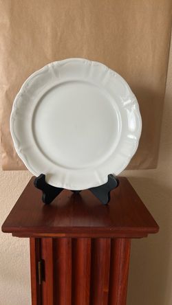 Yamaka “Classic Baroque Dinner Plate Made in Japan