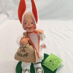 Vintage Annalee ’88 Halloween Bunny Doll
