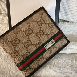 Men’s Wallets 