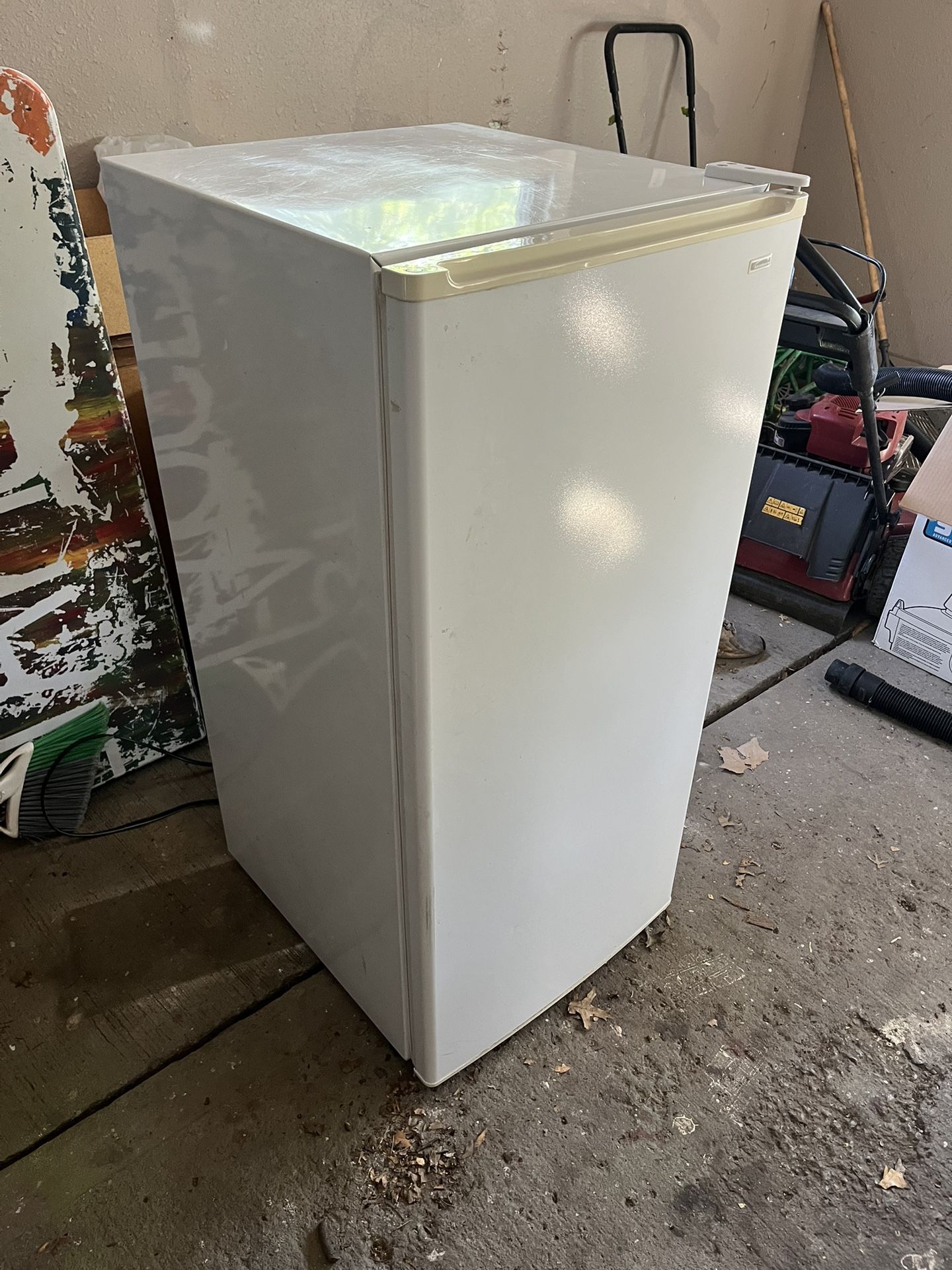 Kenmore Stand Up Freezer