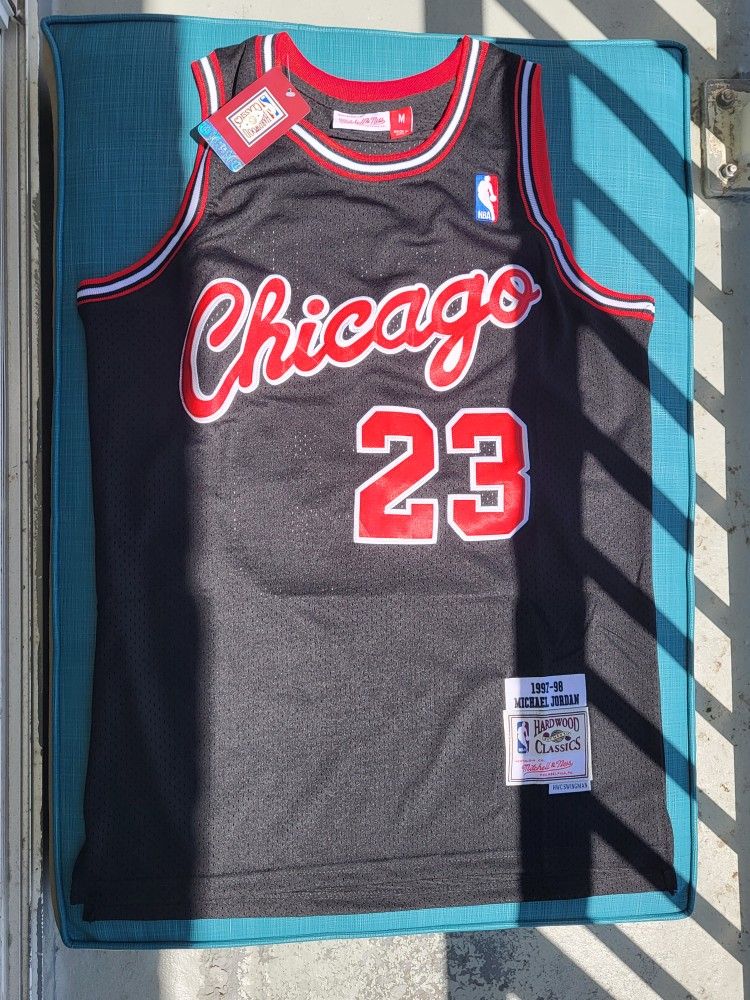 MENS M&N 95-96 BULLS #23 LG 🌟 MICHAEL JORDAN JERSEY🌟