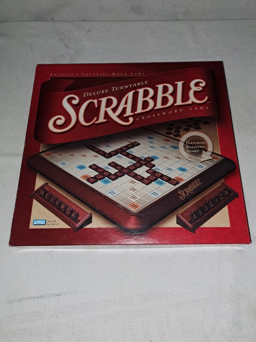 Deluxe Turntable Scrabble Crossword Board Game In Excellent New Condition (Is Complete Nothing Missing)