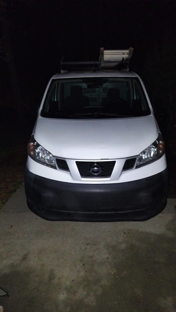 2013 Nissan Nv200