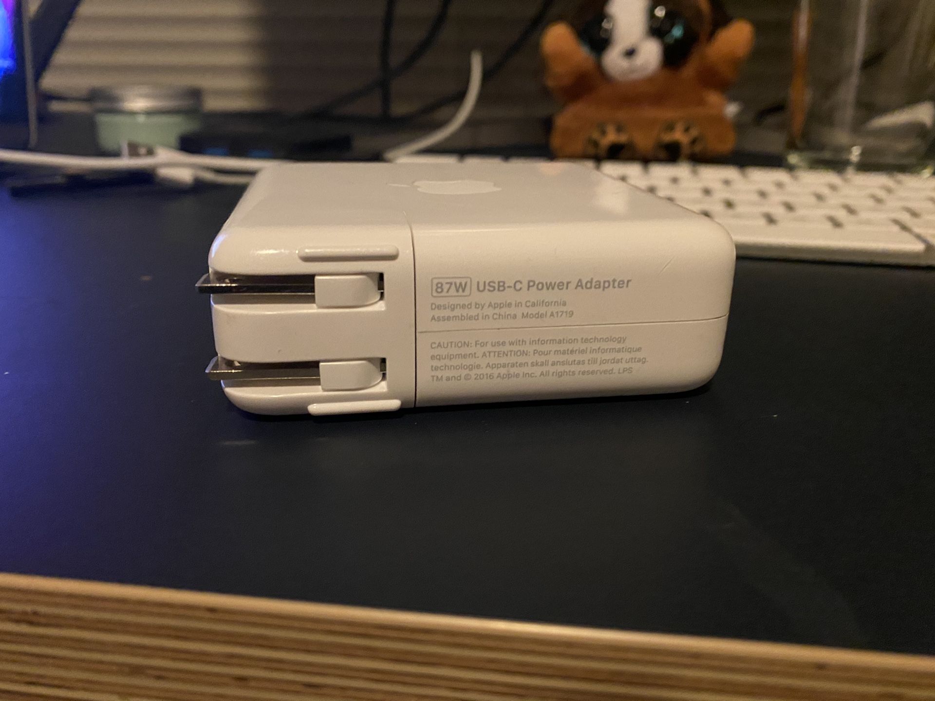 Authentic 87W USB C Macbook Charger