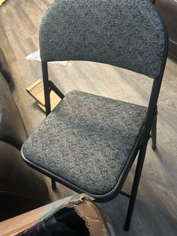 4 chairs  new