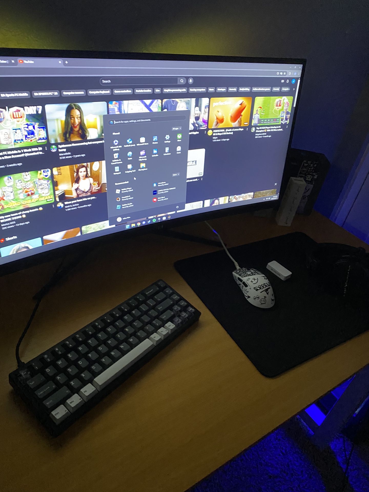 Sceptre Gaming Monitor C305B-200UN1T.1 | 30-inch | 21:9 | 2560x1080 | Curved | HDMI, DisplayPort | up to 200Hz | Build-in Speakers | Metal Black | Ul