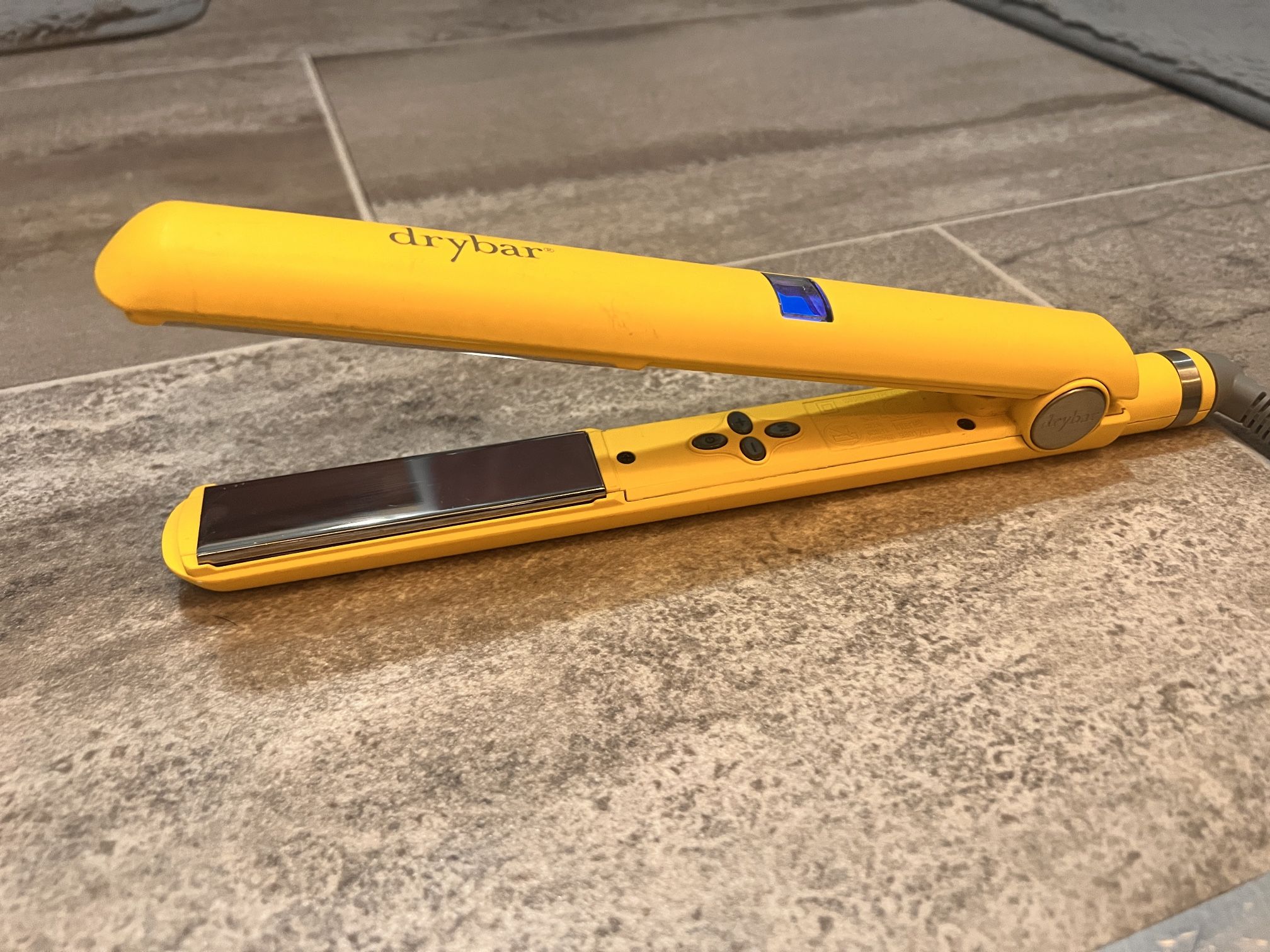 DryBar 1” Digital Hair Straightener. Like New. 