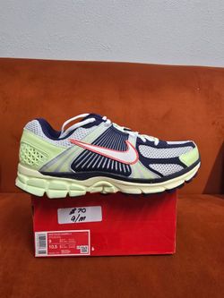 Nike Vomero 5