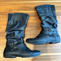 Black Mid Calf Boots Size 6 