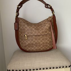 Coach Hobo Shoulder Bag. Extra Large  Authentic 