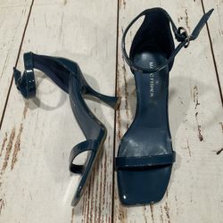 NEW MARC FISHER ANKLE STRAP HEELED SANDAL