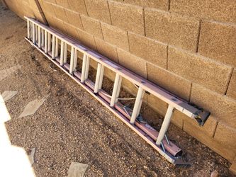 24 FT EXTENSION LADDER