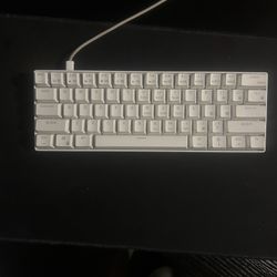 WHITE LED GAMING KEYBOARD – CLICKY BLUE SWITCHES