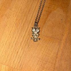 Owl Necklace With Diamonds On The Front.