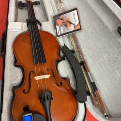4/4 Violin with New Bow, Digital Tuner, Shoulder Rest, Extra Strings $120 Firm