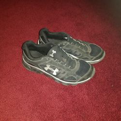 Boys 6y Under Armour Shoes