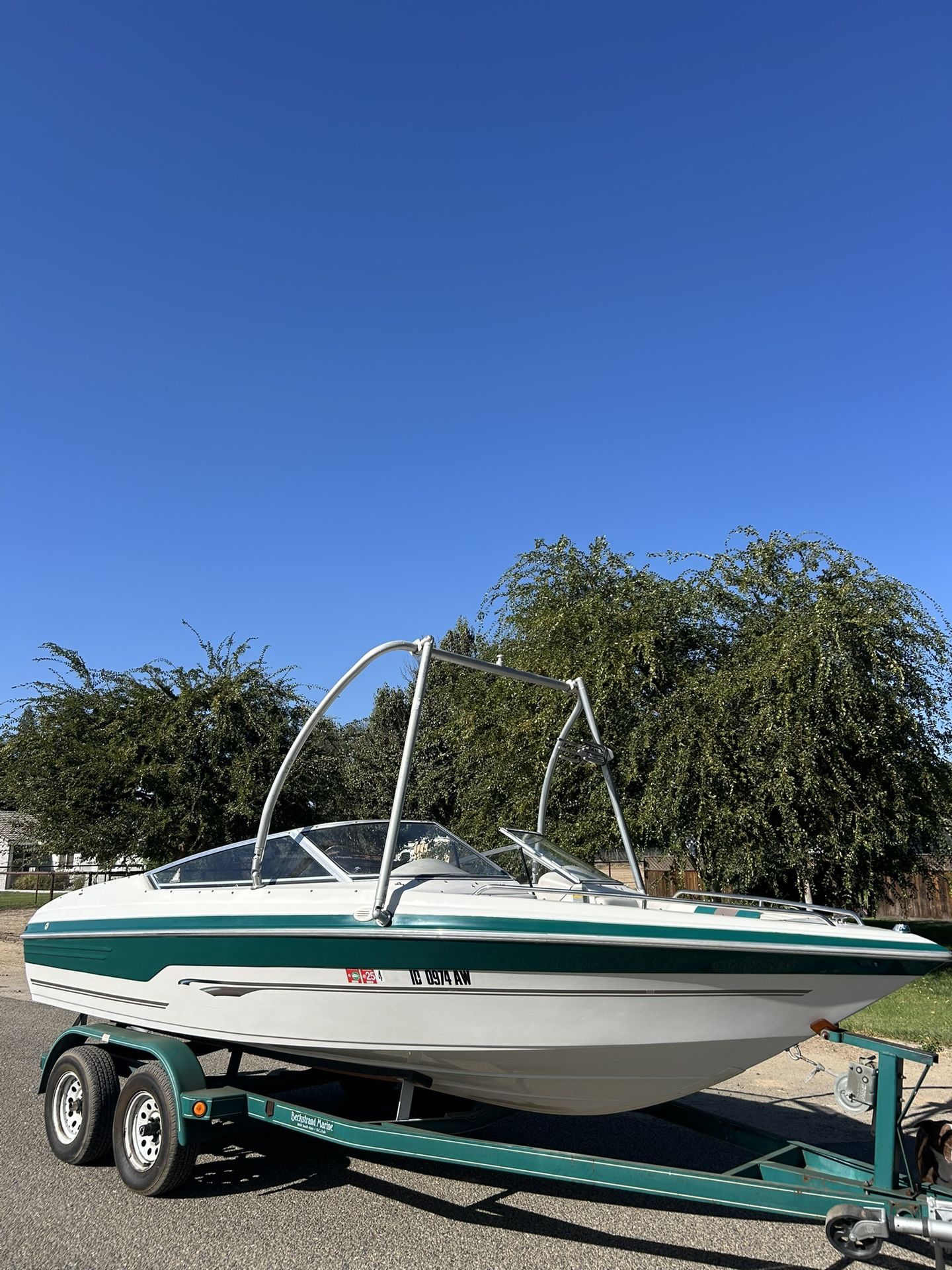 1997 Reinell 230
