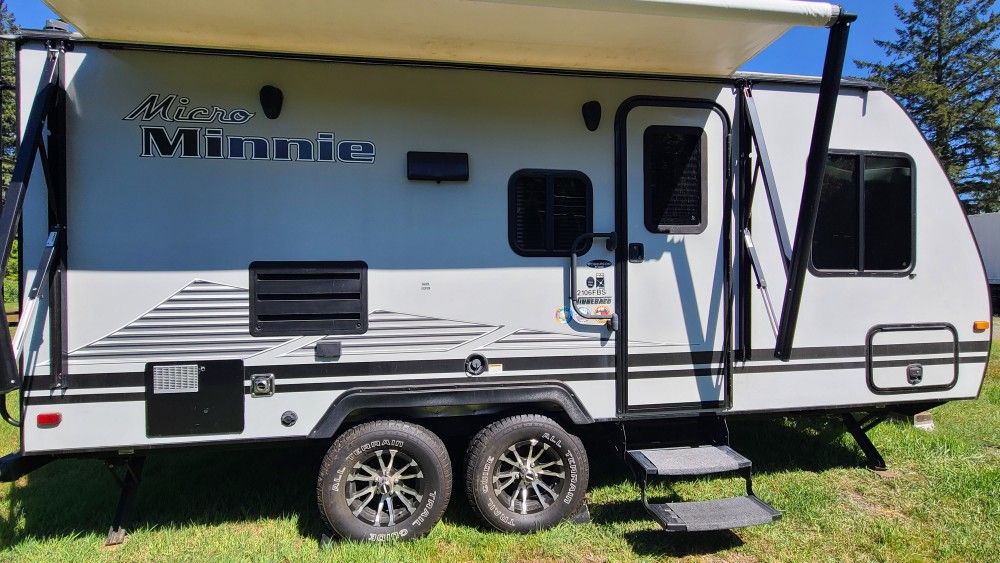 2019 Winnebago Micro Minnie