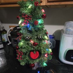Small Christmas Tree 
