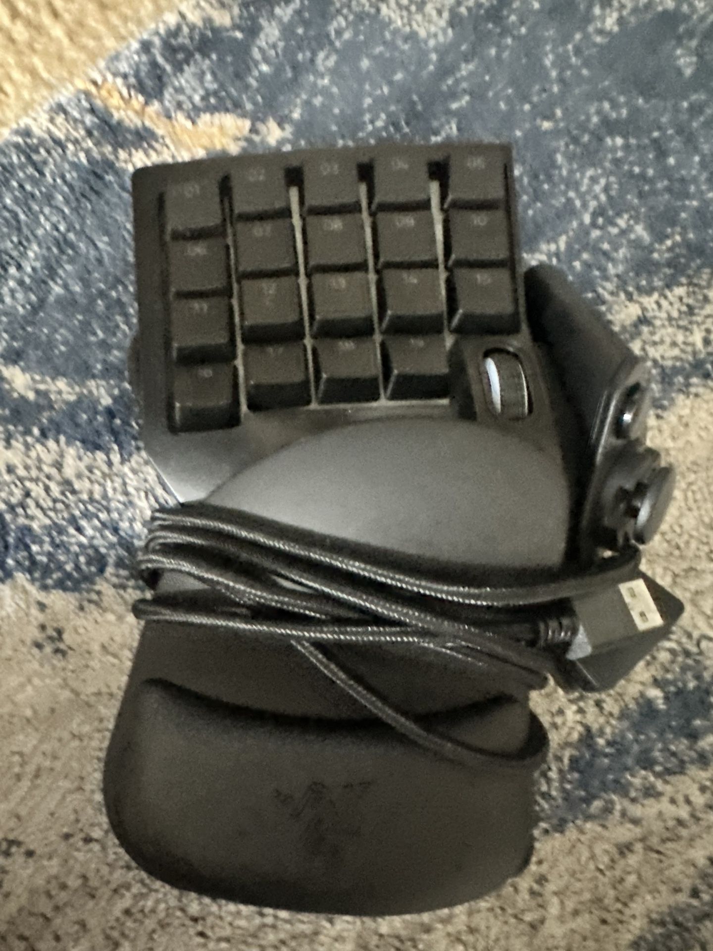 Tartus V2 Gaming Pad