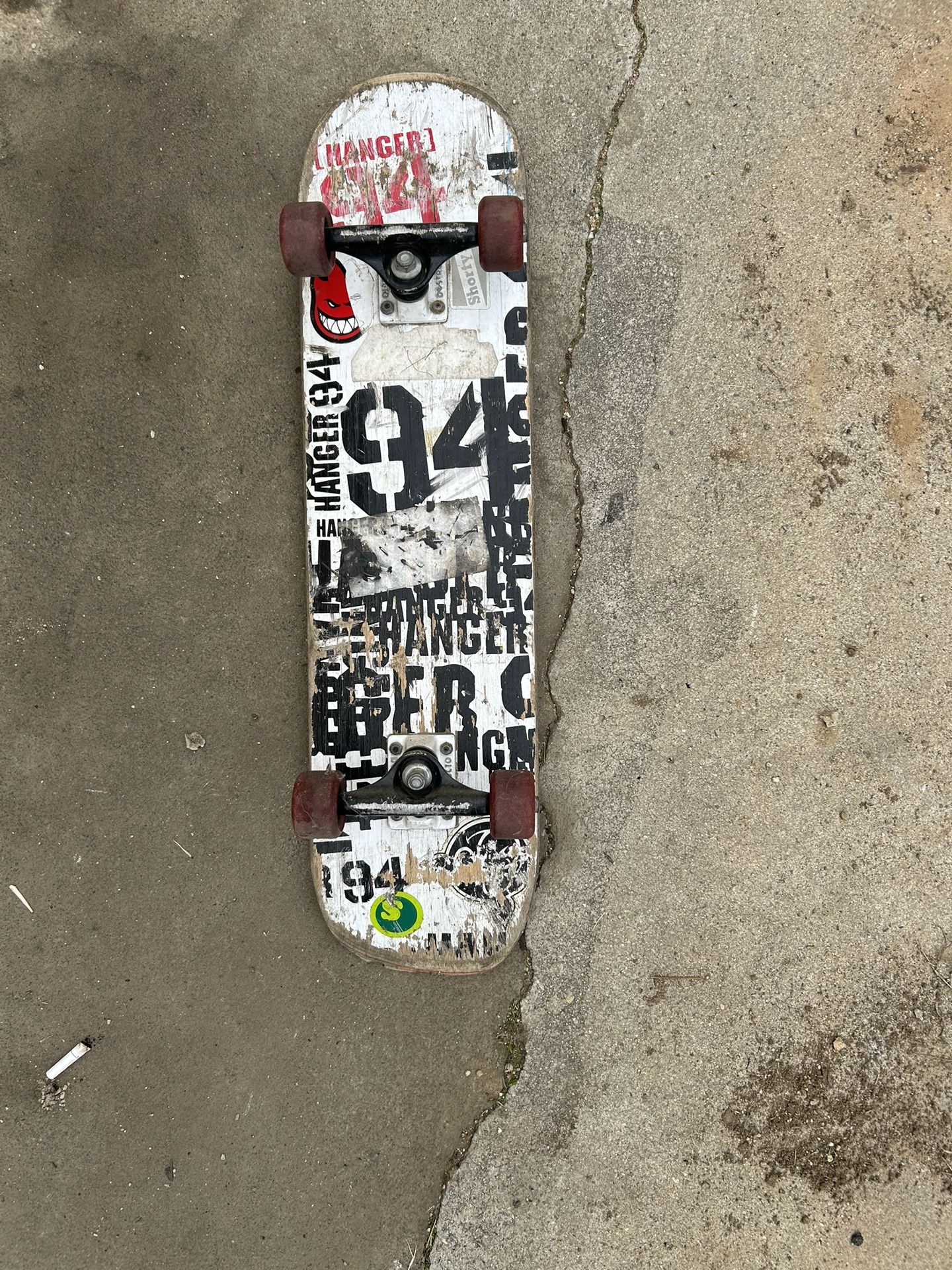8.25 Complete Skateboard