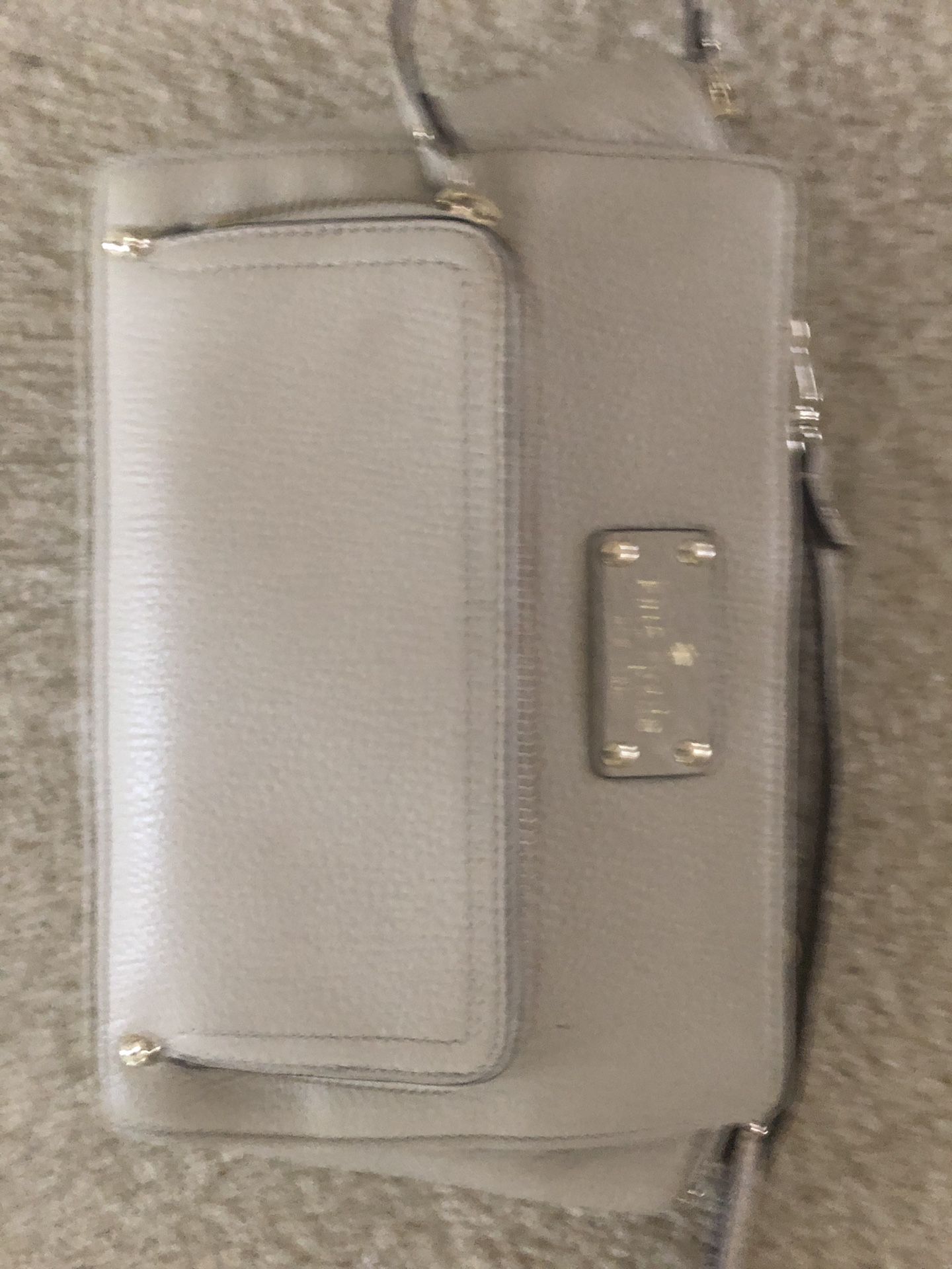 Kate spade hand bag in great condition.