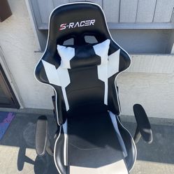 S-racer Gaming Chair PRICE REDUCED!!