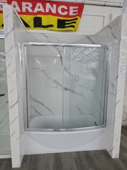 Bathtub And Glass Doors