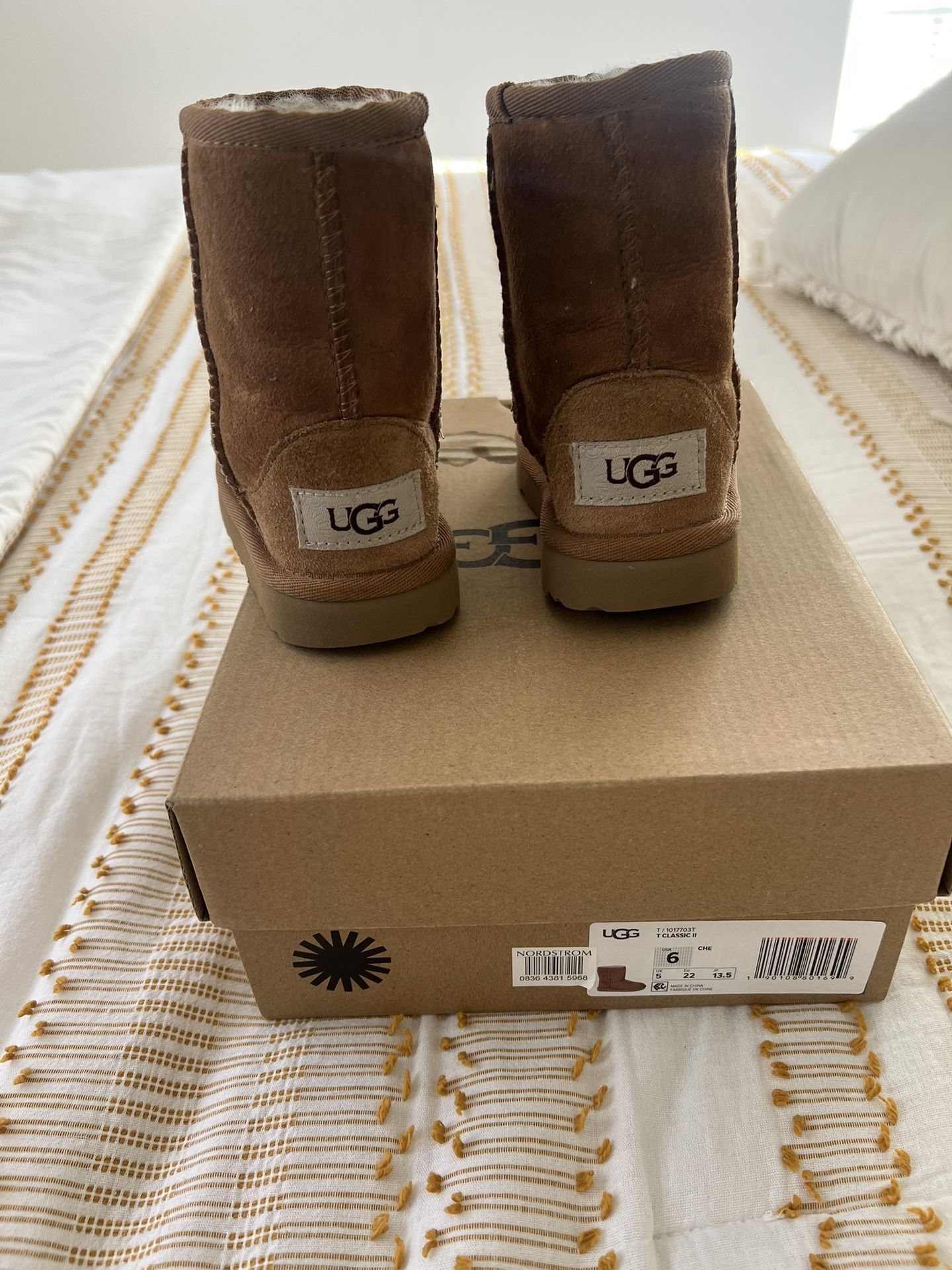 Uggs Classic 6c