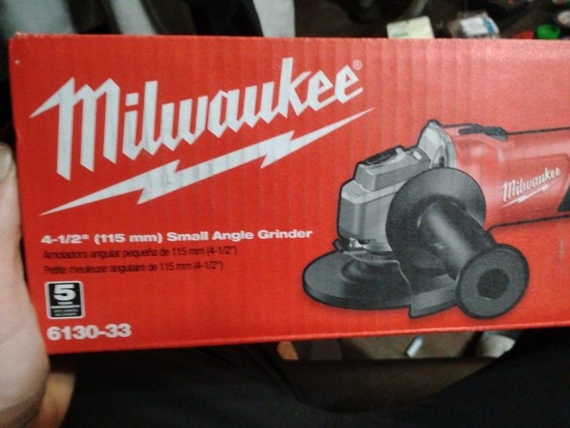 Milwaukee Tools 