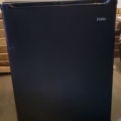 Haier 3.3 cu ft Refrigerator, Black,