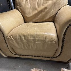 Real leather Lazy boy Chair ( Nicoletti) made In Italy