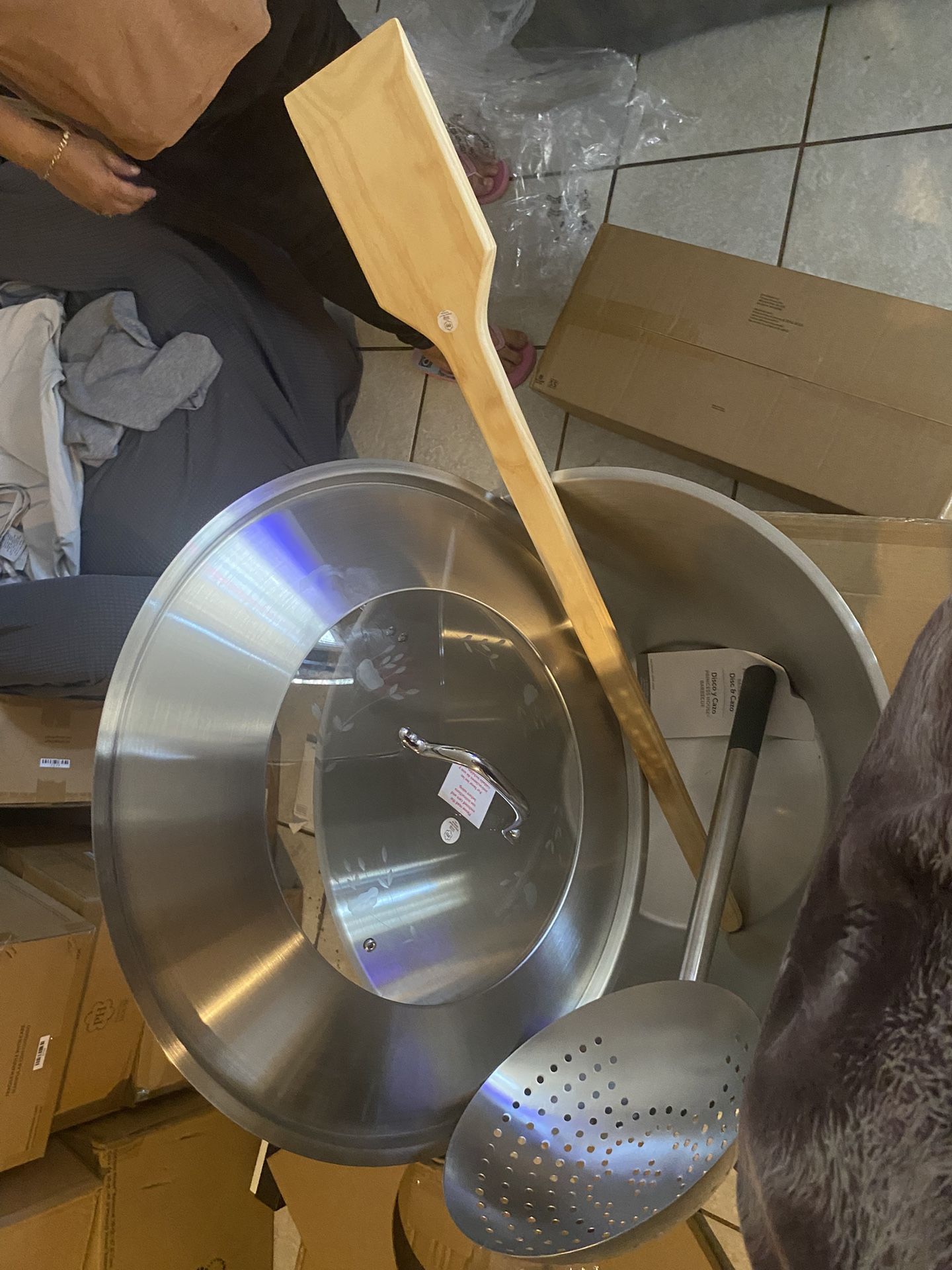 Princess House Barbecue 50 Qt Cazo, Barbecue Cazo Skimmer, Cazo Wooden Paddle