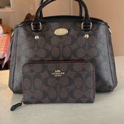 Coach Bag With Wallet