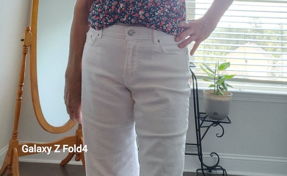 Women's Levi Brand Bermuda Shorts